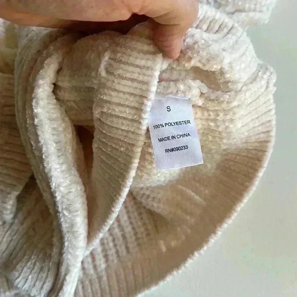 LA HEARTS - Picture 3 of 3